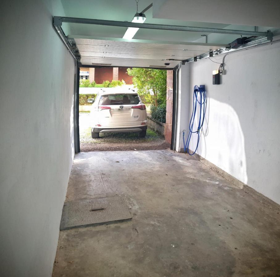 サラウツAmplio Piso En La Playa De 135 M2 Con Garajeアパートメント エクステリア 写真